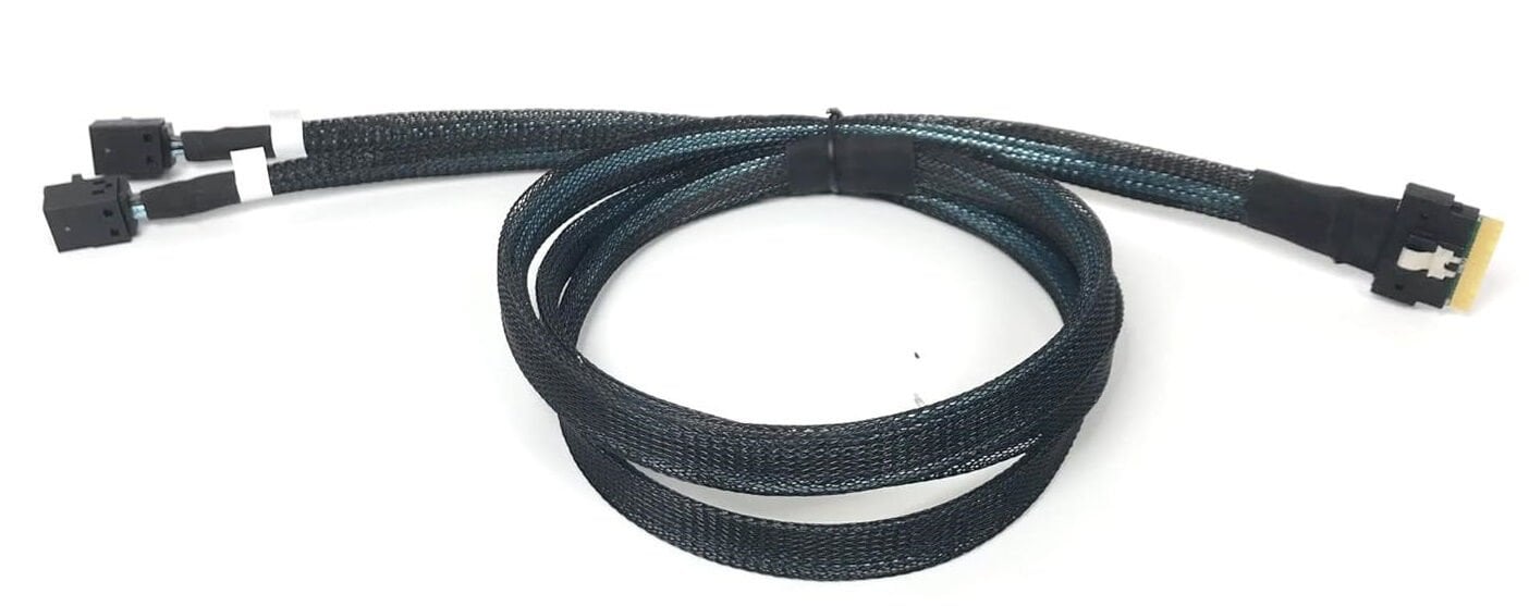 SlimSAS 8i SFF-8654 to 2x Mini-SAS HD SFF-8643 Tri-Mode Kablo | 80 cm